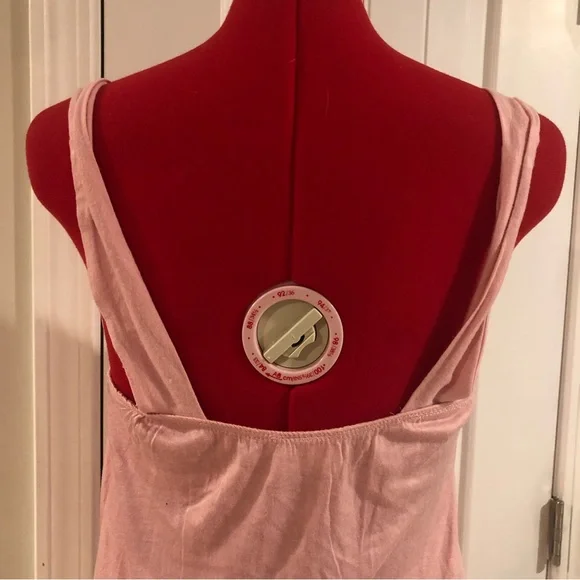 2 FOR $20 Y2K Pink Tank Top With 3D Flowers And Rhinestone Beaded Embellishments - Picture 7 of 10